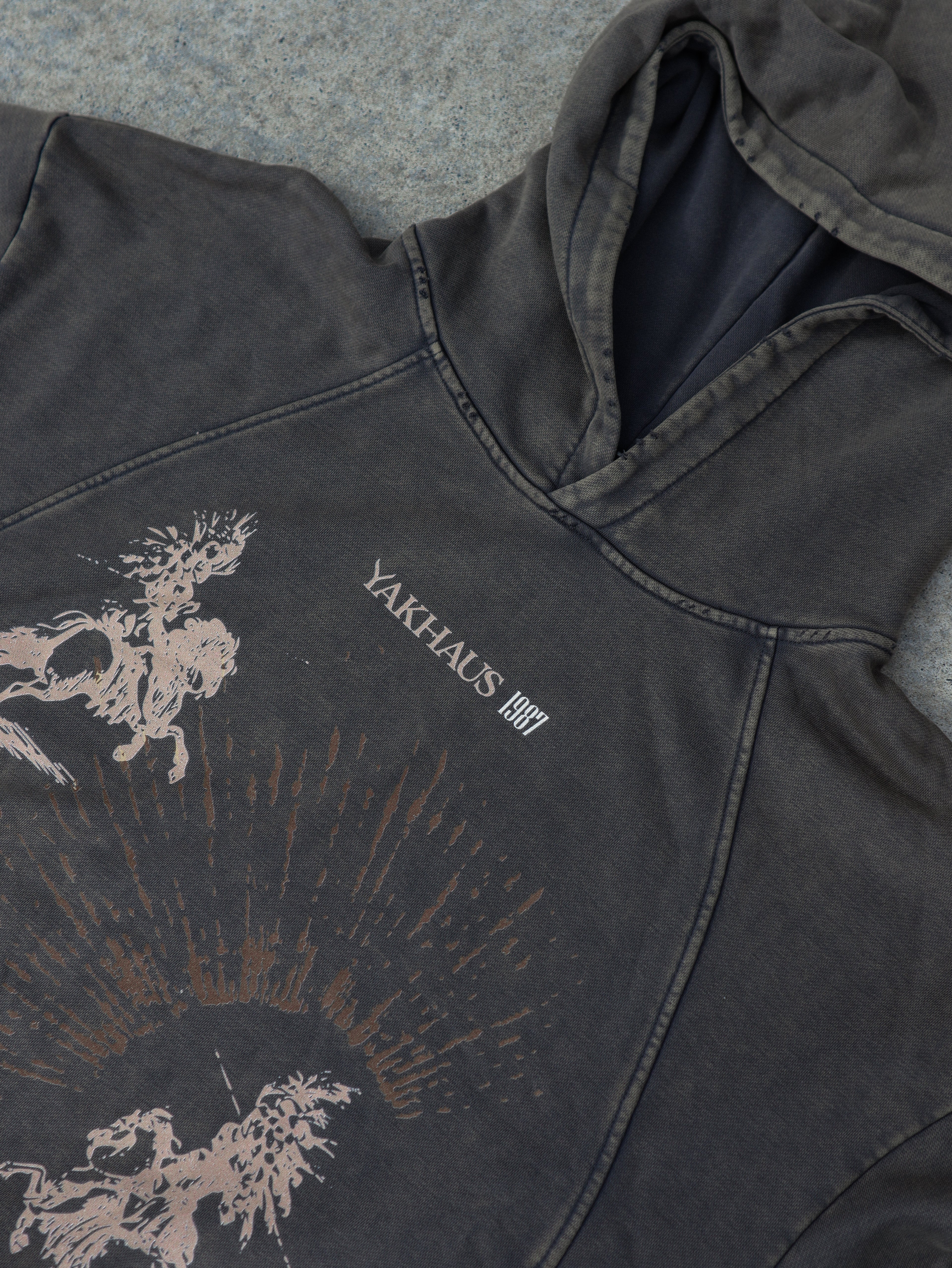 'Fighting Cavaliers' Vintage Washed Frayed-Hem Hoodie