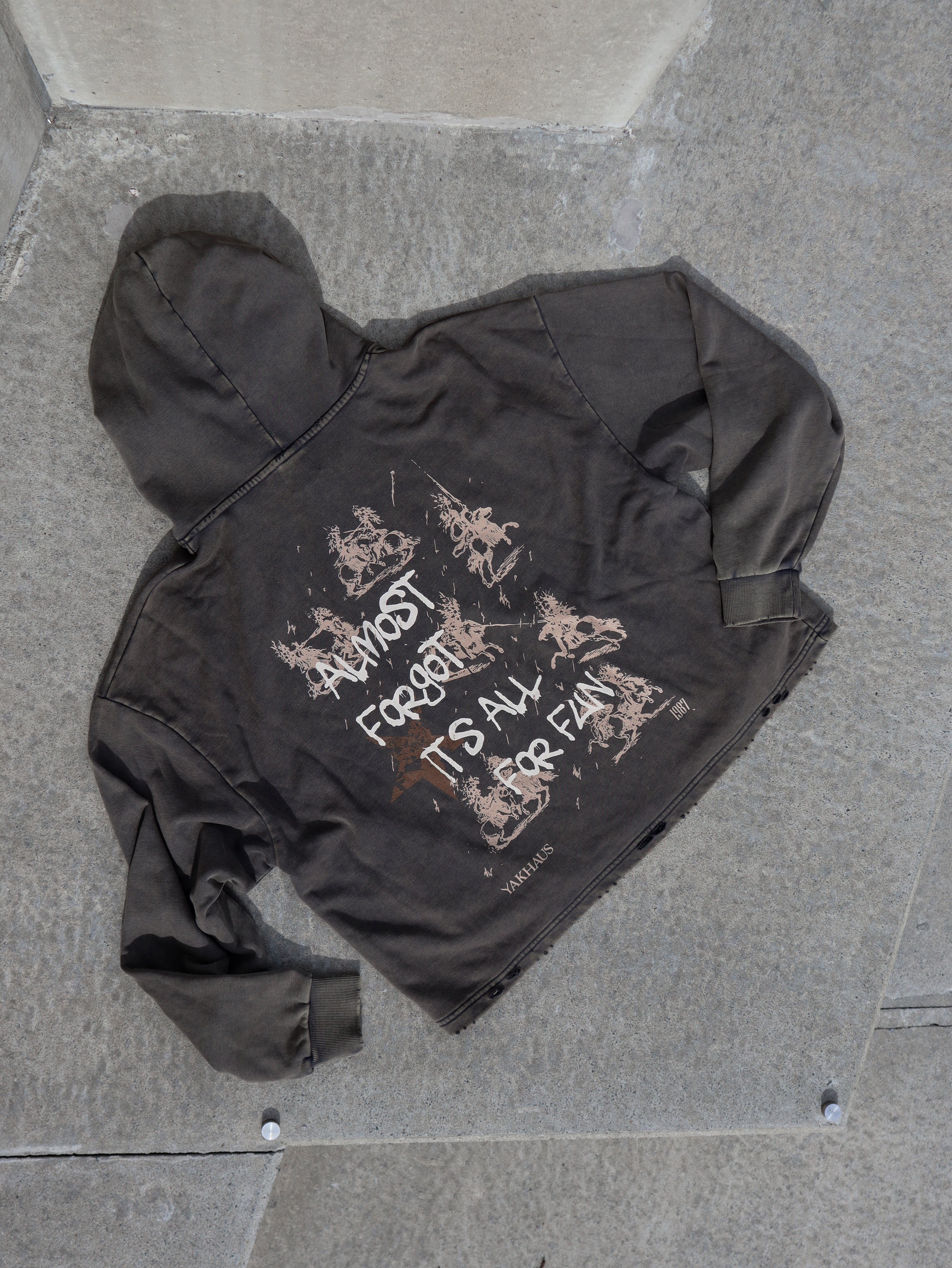 'Fighting Cavaliers' Vintage Washed Frayed-Hem Hoodie