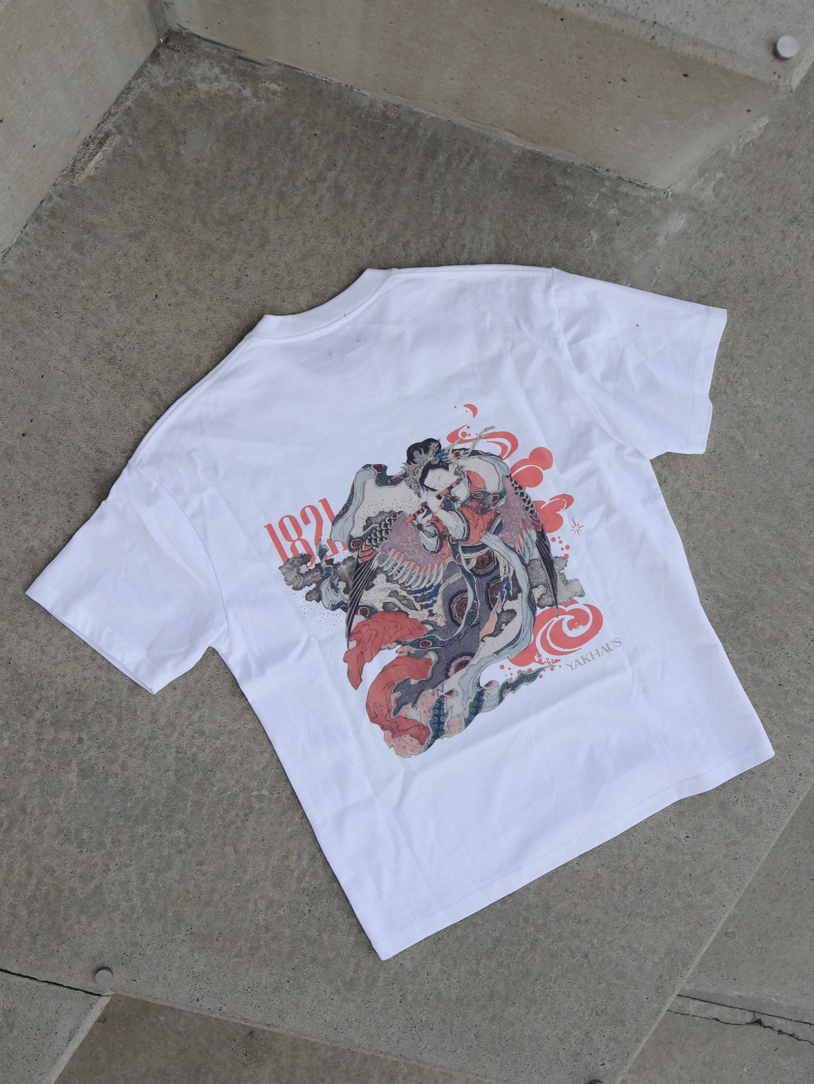 Mystical Bird (Karyōbinga) Oversized T-Shirt